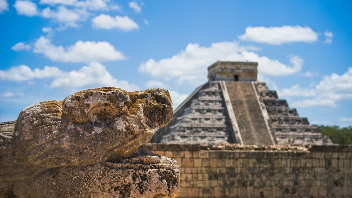 Visit Chichen Itza - Image 2