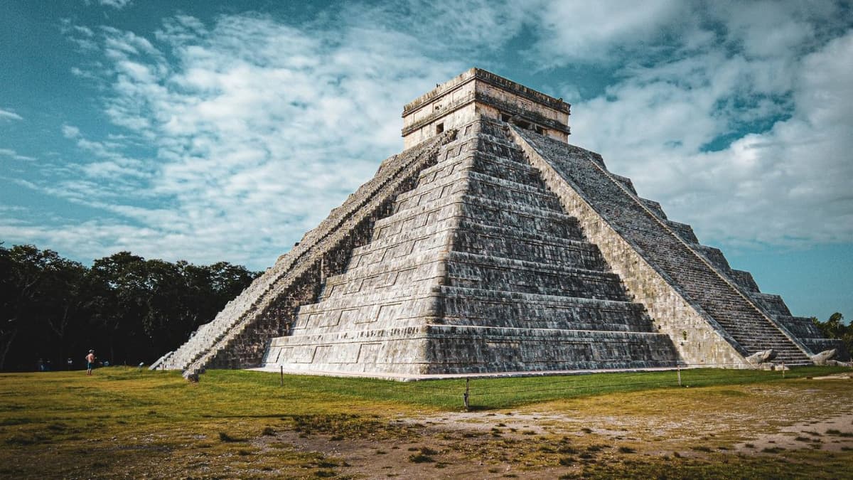 Visit Chichen Itza - Image 3