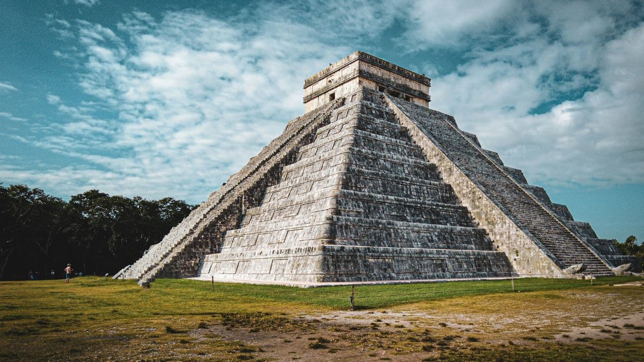 Visit Chichen Itza - Image 3