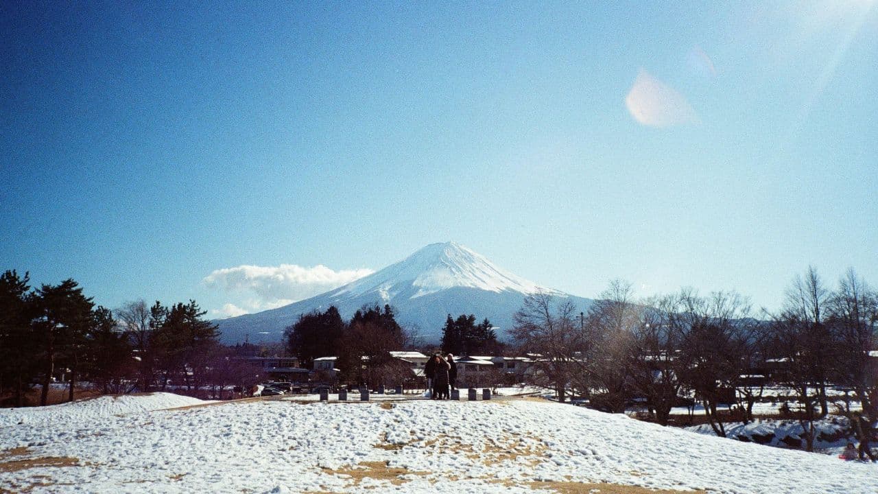 See Mount Fuji from Lake Kawaguchi - Image 3