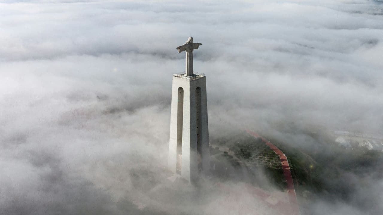 Stand under Christ the King